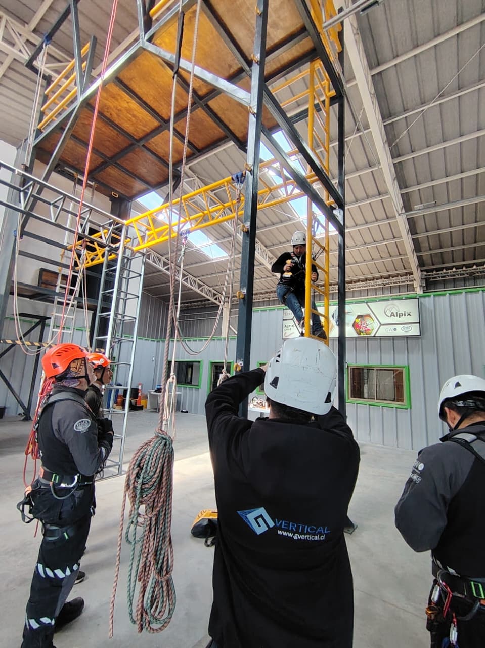 Galería Gvertical — foto 2
